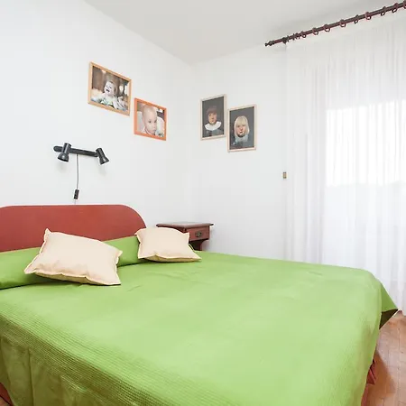Apartments Prenc Pisuko Rovinj Room photo